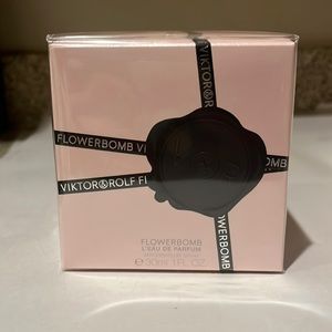 COPY - Viktor & Rolf Flowerbomb